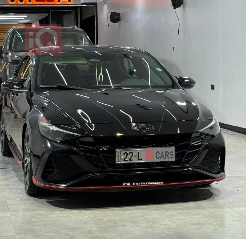 هیۆندای ئەلەنترا